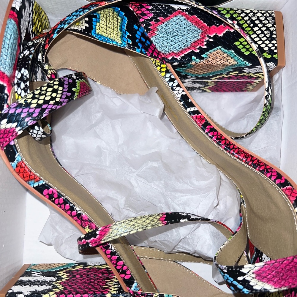 Colorful snake skin heels